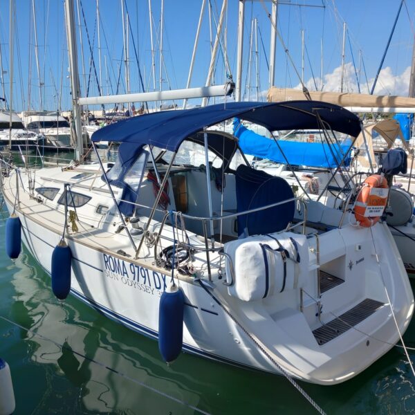 Sun Odyssey 35